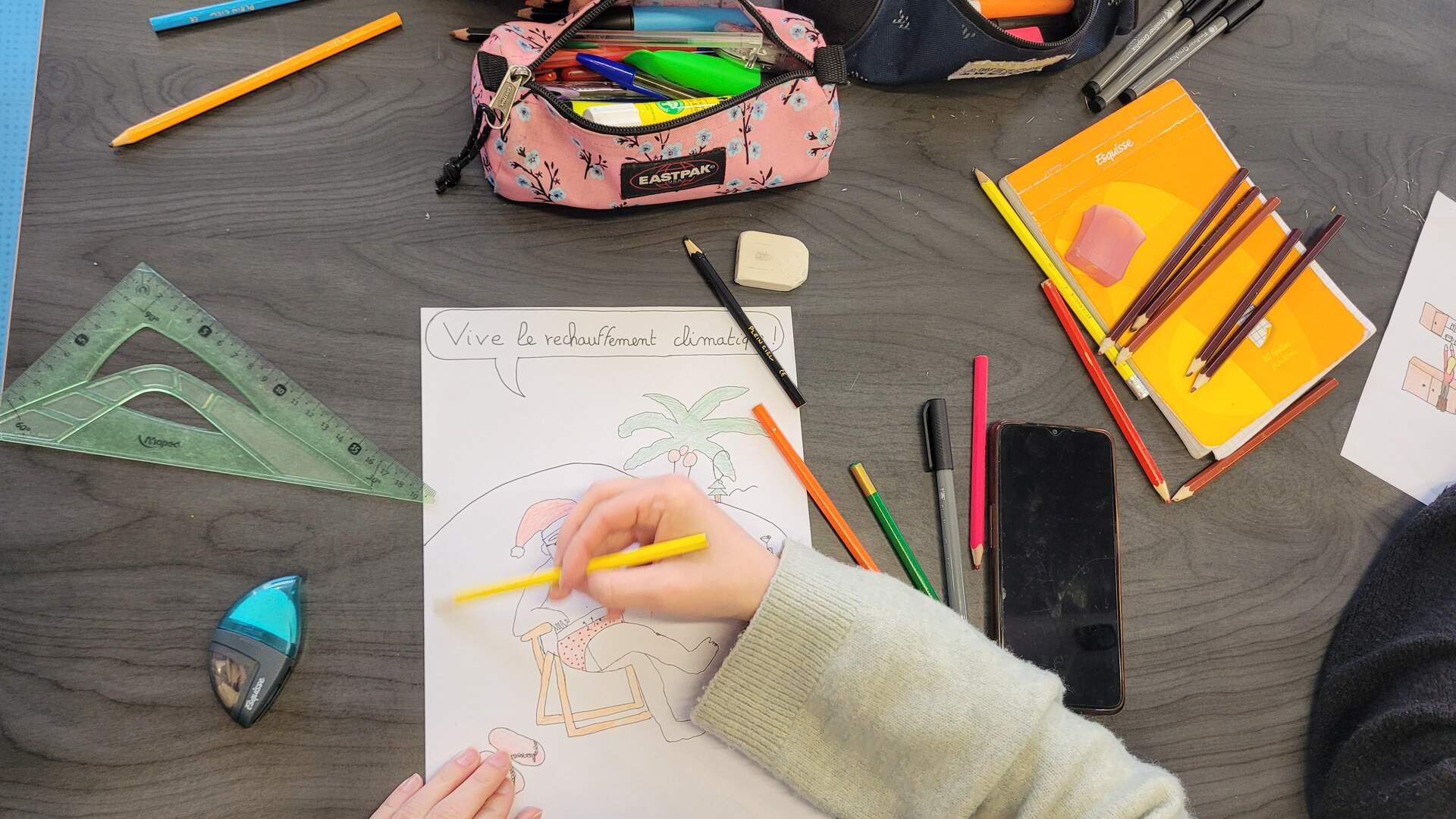 Mise en couleur du dessin d'une élève