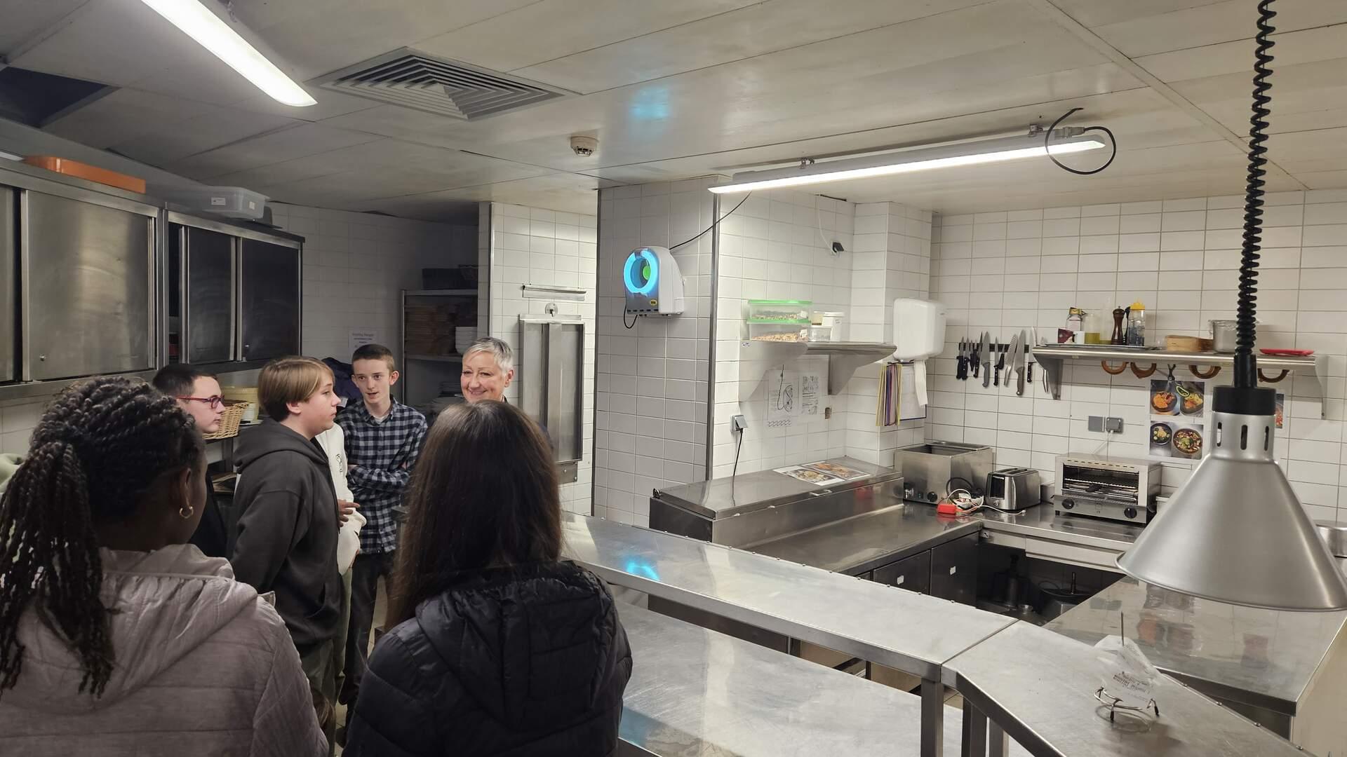 Visite des cuisines du restaurant